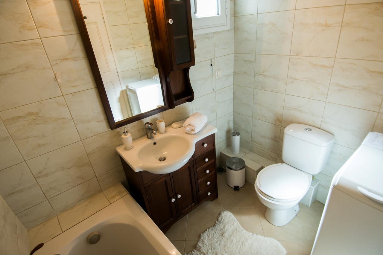 Attic Flat At San Giacomo Square-Corfu Town Appartement Buitenkant foto