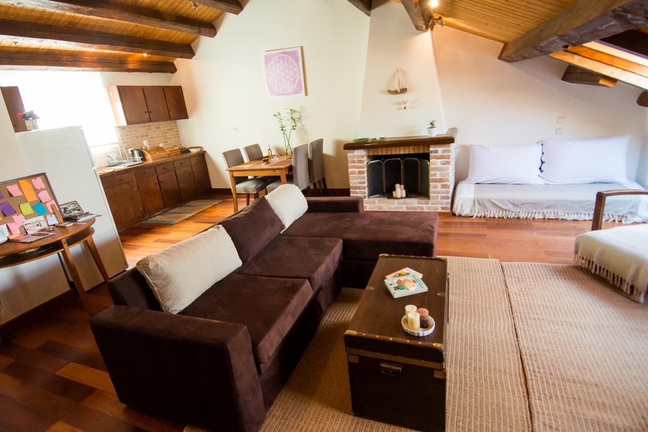 Attic Flat At San Giacomo Square-Corfu Town Appartement Buitenkant foto